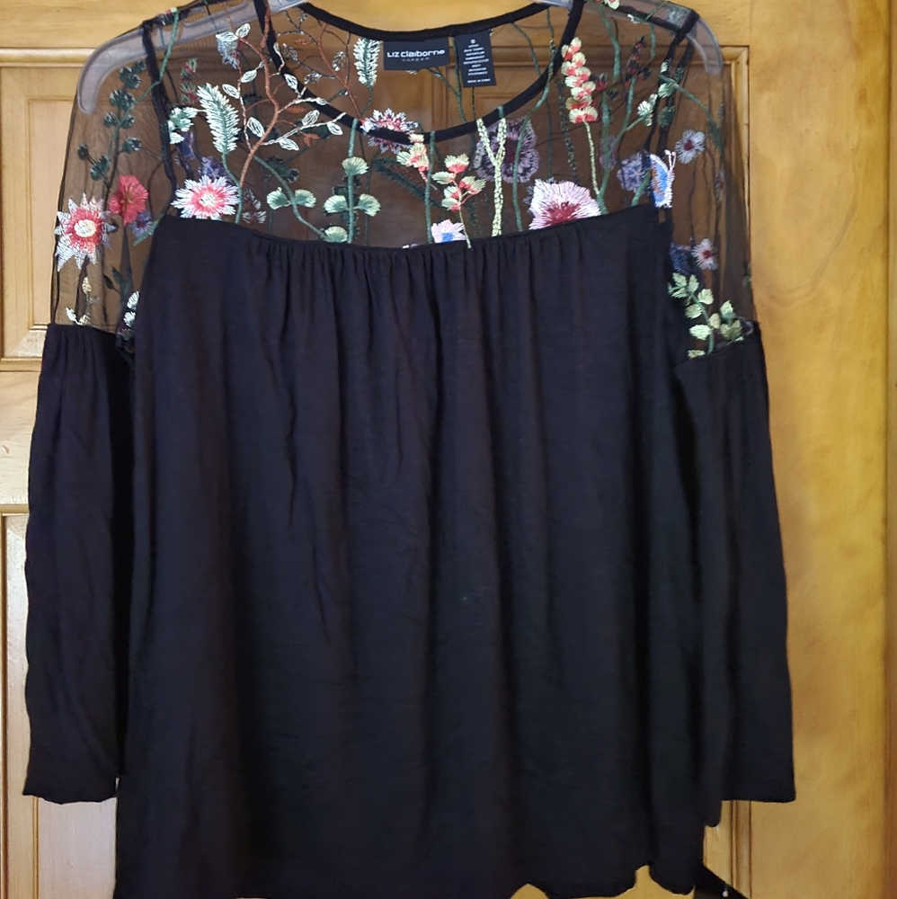 Liz Claiborne black floral top